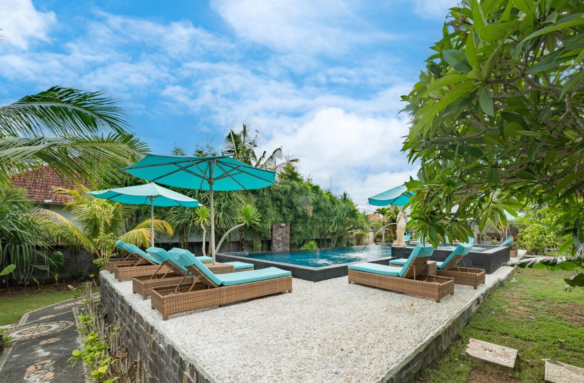 The Cubang Hut'S Lembongan Hotel Nusa Lembongan Exterior photo