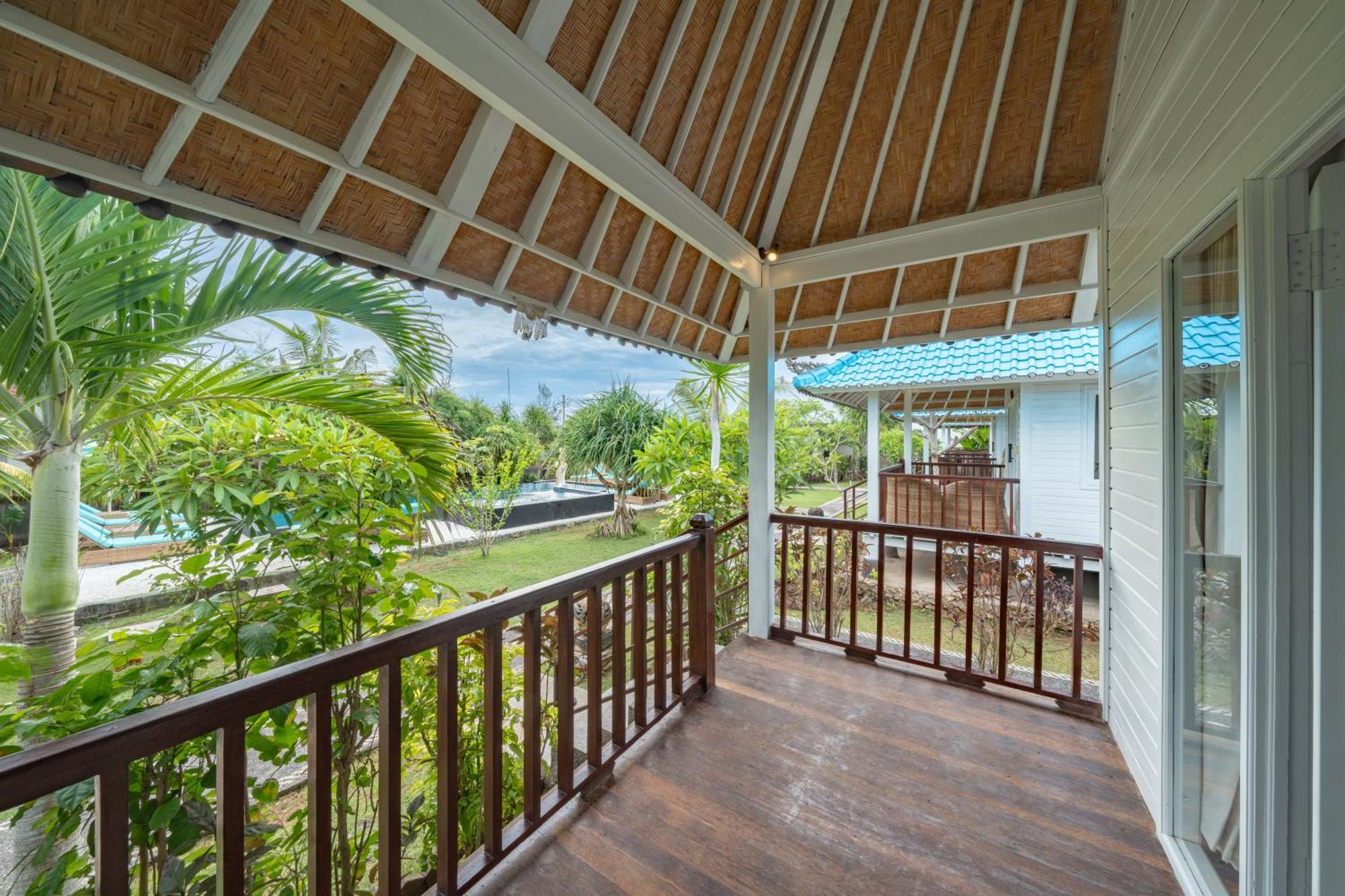 The Cubang Hut'S Lembongan Hotel Nusa Lembongan Exterior photo